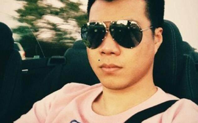 黄毅清爆料娱乐圈女星,黄毅清揭露娱乐圈女星惊人内幕  第1张 黄毅清爆料娱乐圈女星,黄毅清揭露娱乐圈女星惊人内幕  第1张