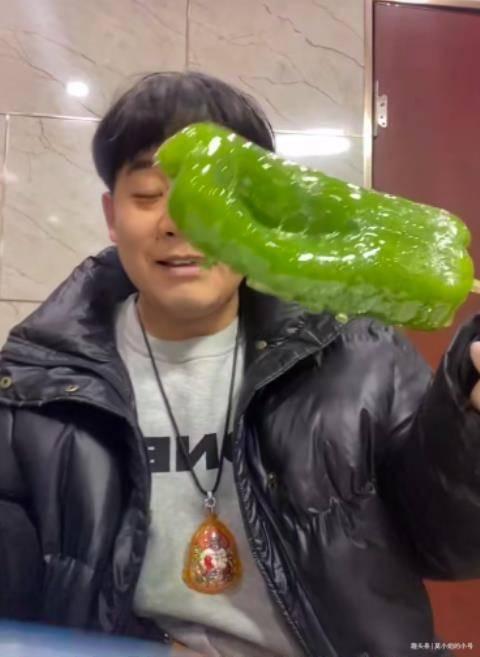 知名网红视频外流吃瓜,一场网络狂欢的真相大起底  第3张 知名网红视频外流吃瓜,一场网络狂欢的真相大起底  第3张