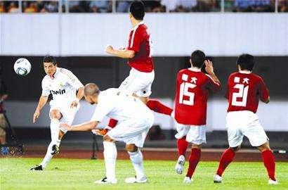 球场的最新爆料,最新爆料揭示球场革命性变革  第3张 球场的最新爆料,最新爆料揭示球场革命性变革  第3张